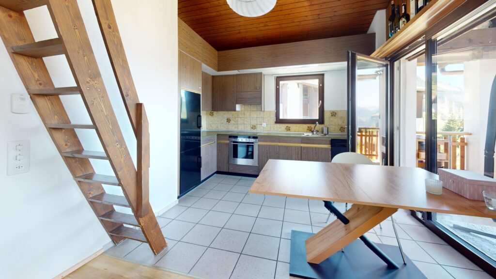 Tgesa-Ela-Lantsch-Kitchen