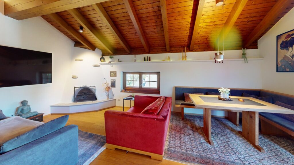 20260915_093629_8f89e3d9_7-Val-Sporz-Lenzerheide-Living-Room_1.jpg